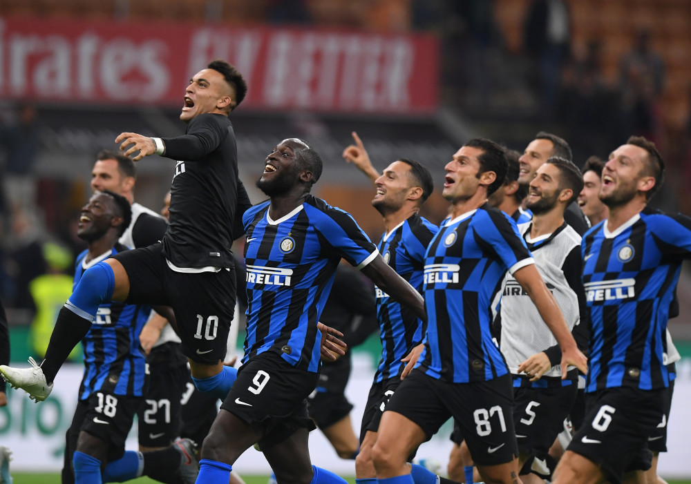 卡拉格：利物浦必须冬窗购买一名中后卫，队内储备已岌岌可危